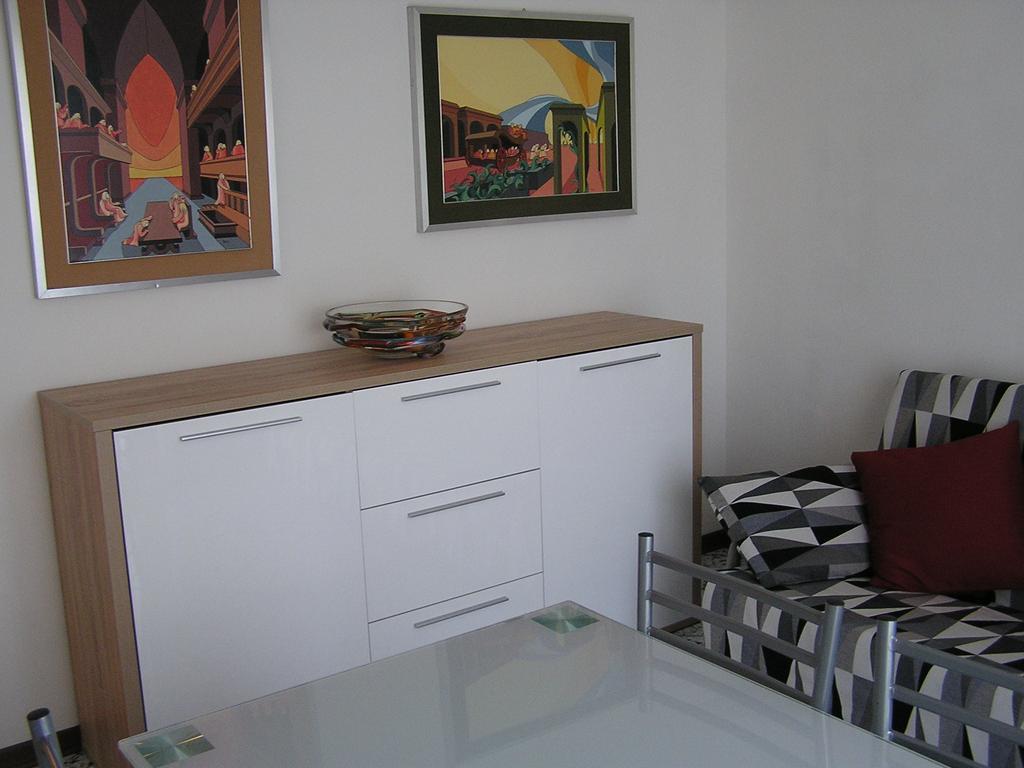 Apartment Maria & Patrizio Lignano Sabbiadoro Szoba fotó